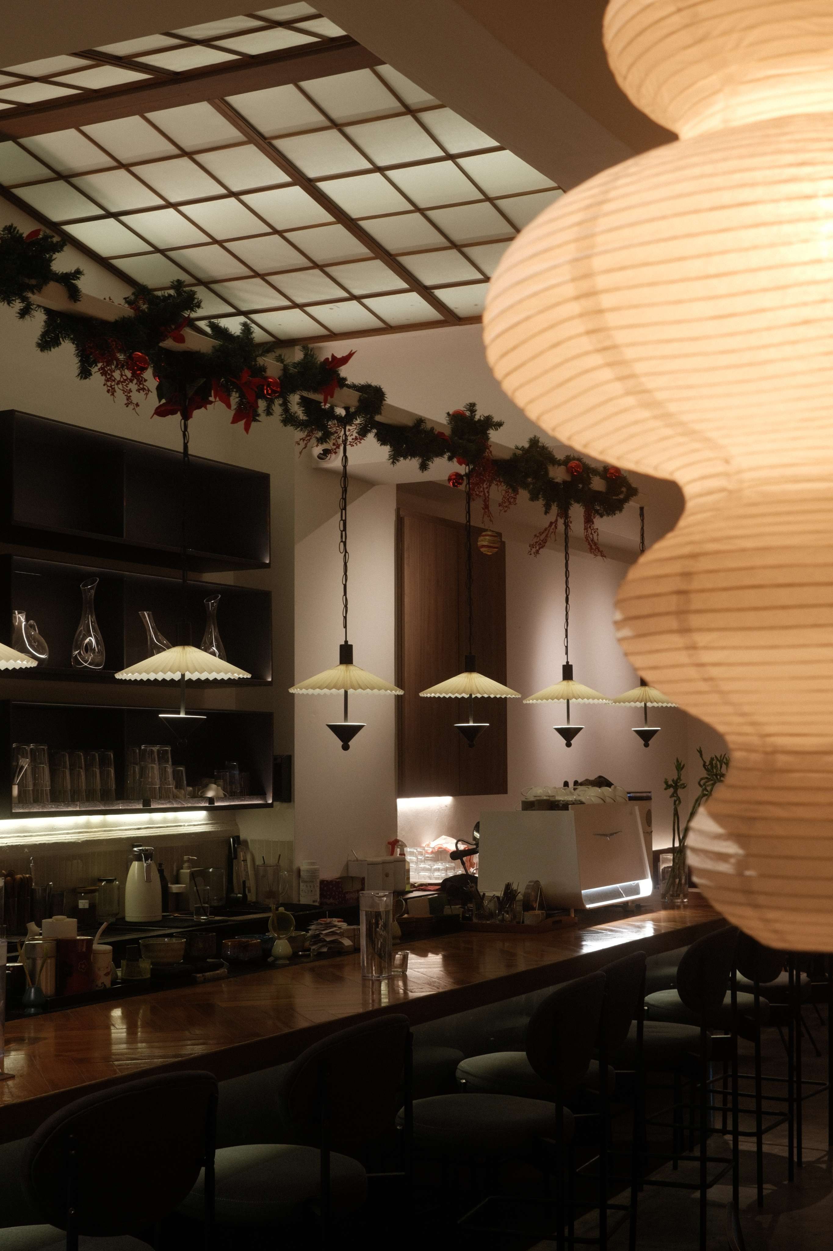 Cafe Gyoen wooden matcha bar counter